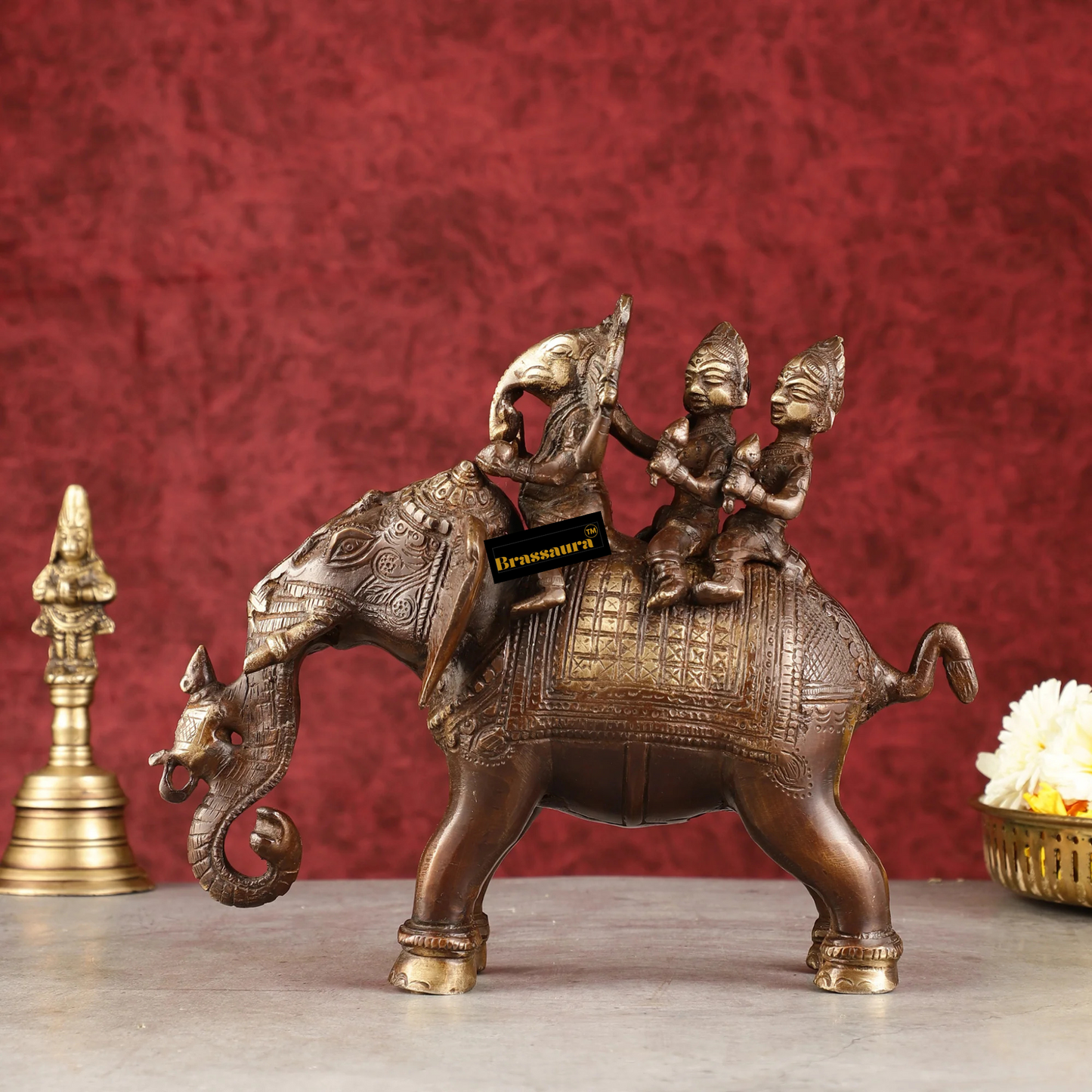 Brassaura™ Handcrafted Brass Ganesha with Riddhi Siddhi on Elephant – Height 7.5 Inches, Weight 2.7 Kgs