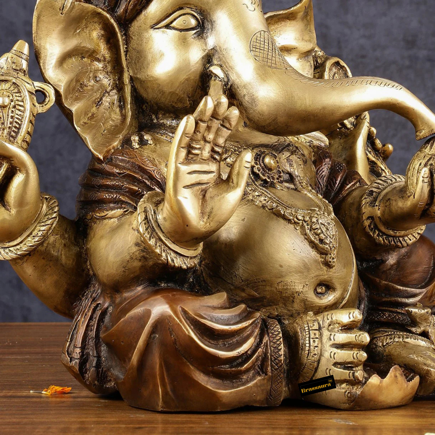 Brassaura™ Handcrafted Brass Ganesha Idol with Turban – Antique Dual-Tone Copper Gold Finish | Height 13.5 Inches, Weight 14 Kgs