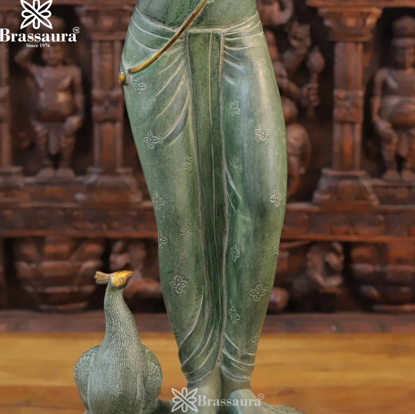 Brass Krishna Murti Weight 14.78 Kg And Height 29 Inch