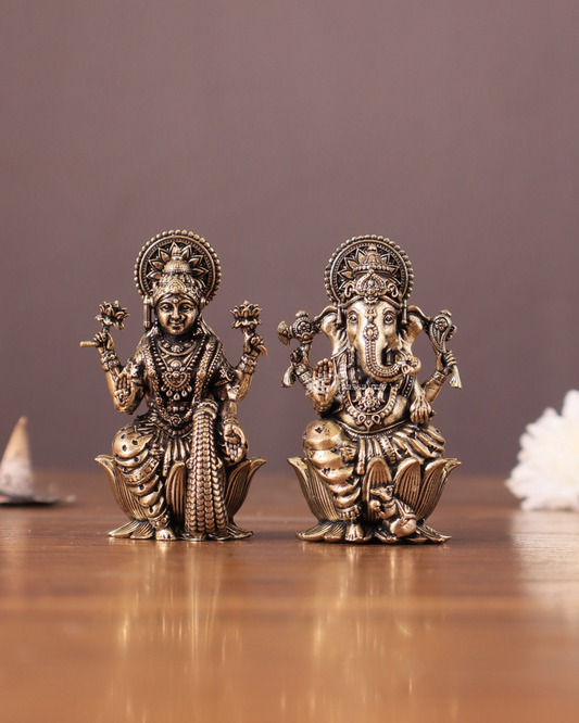 Brassaura™ Pure Brass Superfine Small Ganesh Lakshmi Idols – 2.5" Height, 180 gm – Intricately Crafted Divine Duo