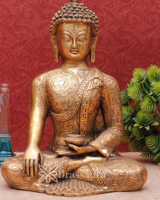 Brass Bhumisprasa Buddha Weight 6.2 kg & Height 12 Inch