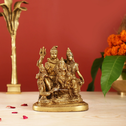 Brass Shiv parivar Idol for Home and Decor Weight 1.3 Kg Height 6 inch
