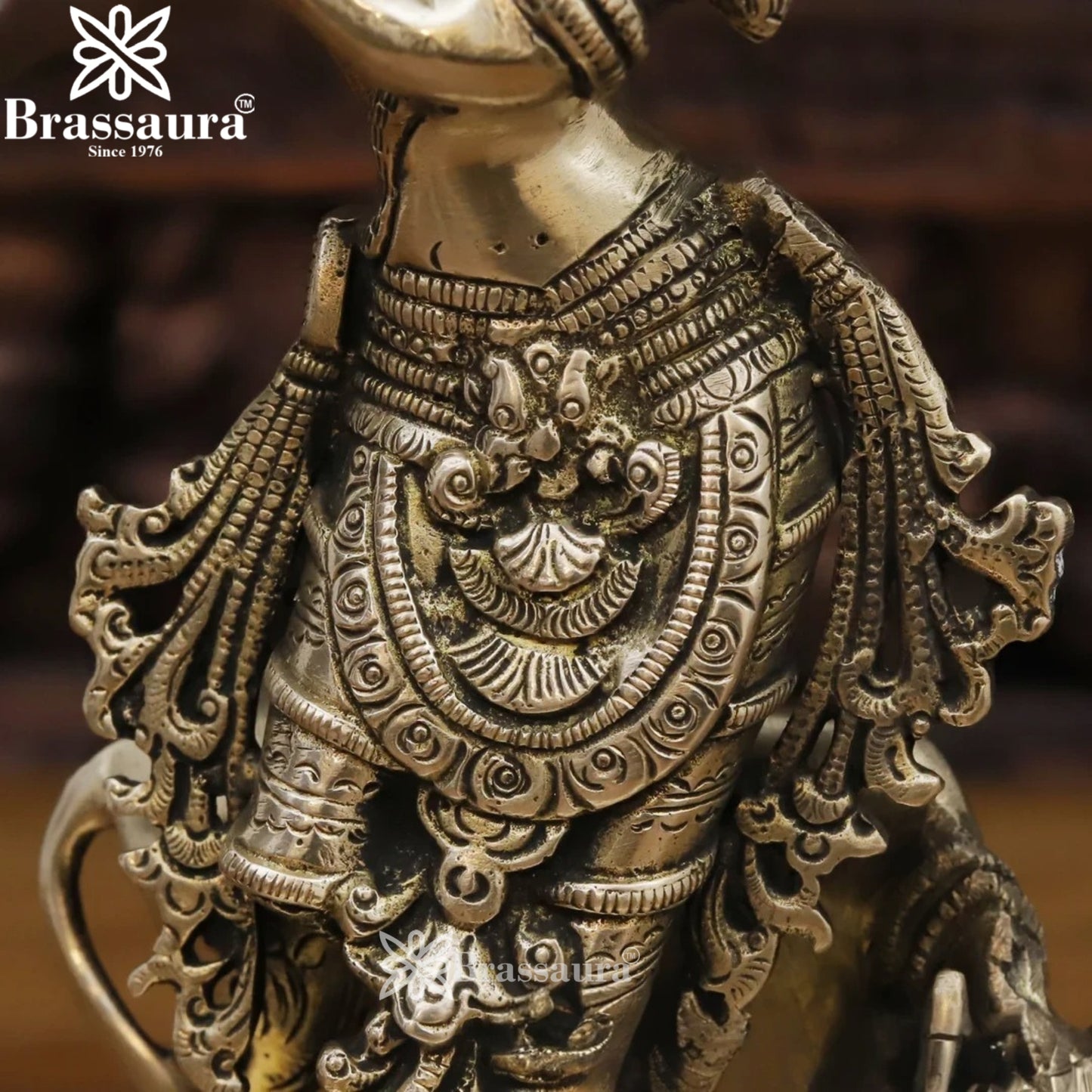 Brass Cow Krishna Murti Weight 2.6 Kg And Height 11 Inch