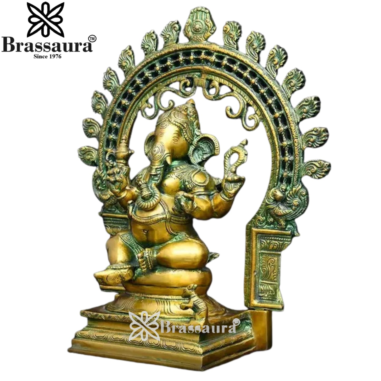 Brass Ring Ganesha Statue Weight 7.89 Kg And Height 15.2 Inch