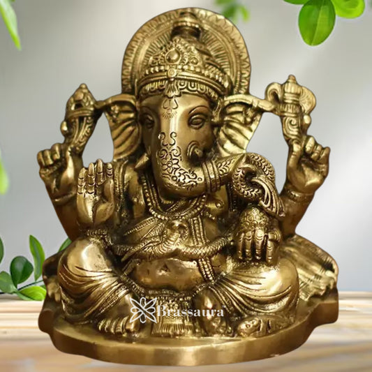 Brass Ganesha Statue Weight 2.3 Kg And Height 6.5 Inch
