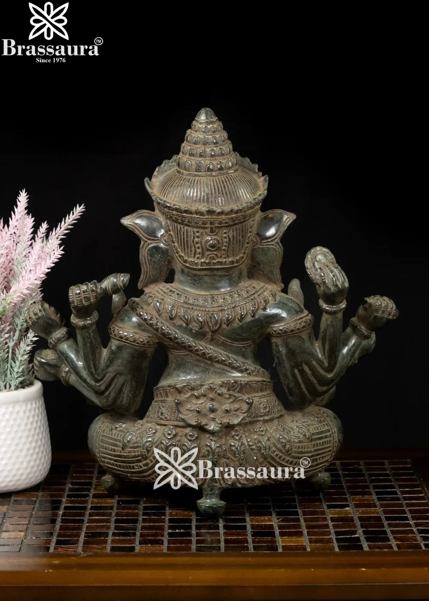 Bronze Ganesha Statue Weight 11.4 Kg And Height 18 Inch