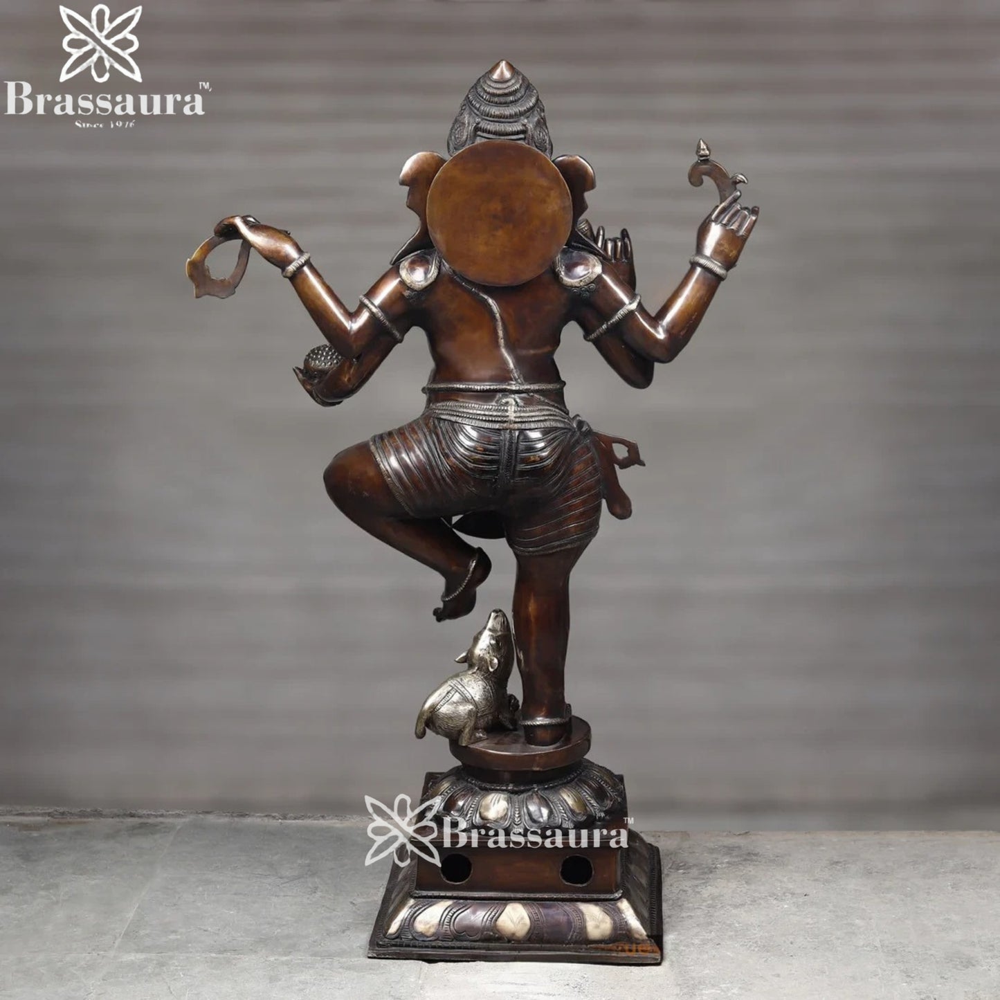 Brass Dancing Ganesha Weight 155 Kg & Height 66 Inch