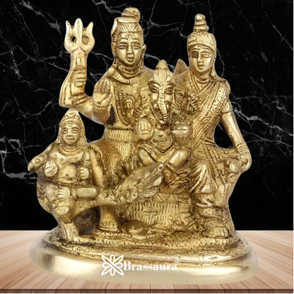 Brass Royal Golden Shiv Family  Weight 1 Kg & Height 5 Inch