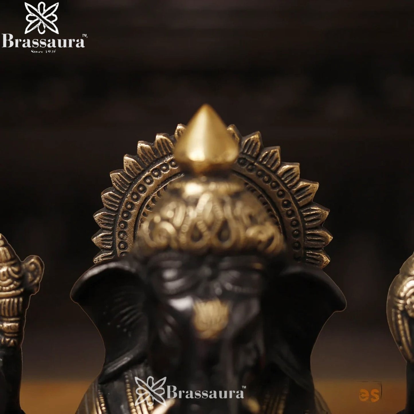 Brass Ganesha Weight 4.6 Kg & Height 9 Inch