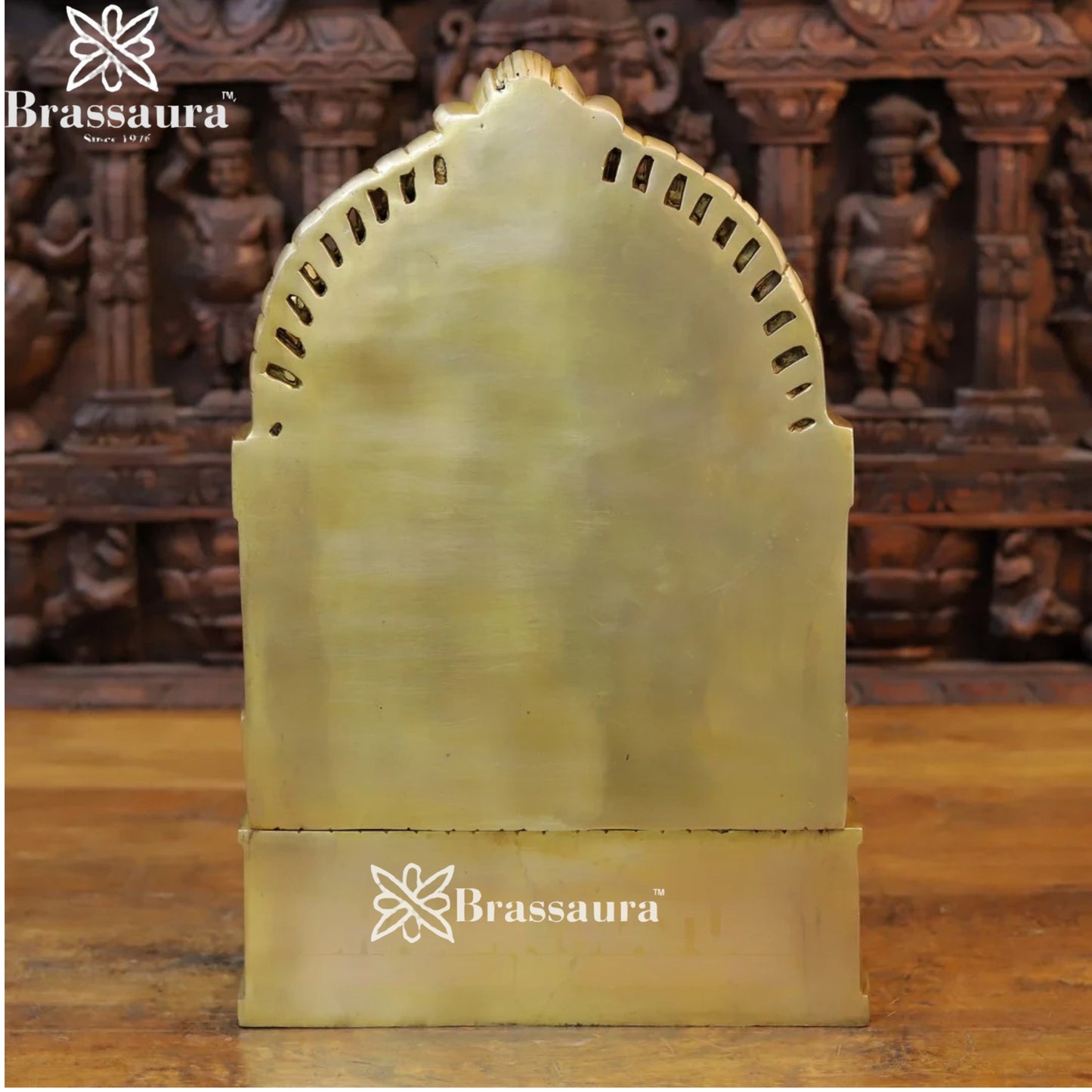 Brass Ring Ganesha Weight 19.32 Kg & Height 18.5 Inch