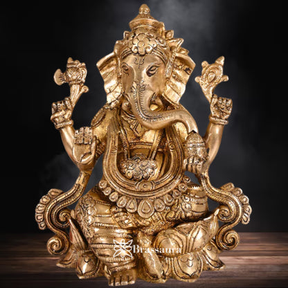 Brass Jewellery Ganesha Statue Weight 3.4 Kg & Height 8 Inch