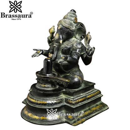 Brass Ganesha With Shivling Statue Weight 10.5 Kg And Height 14.5 Inch