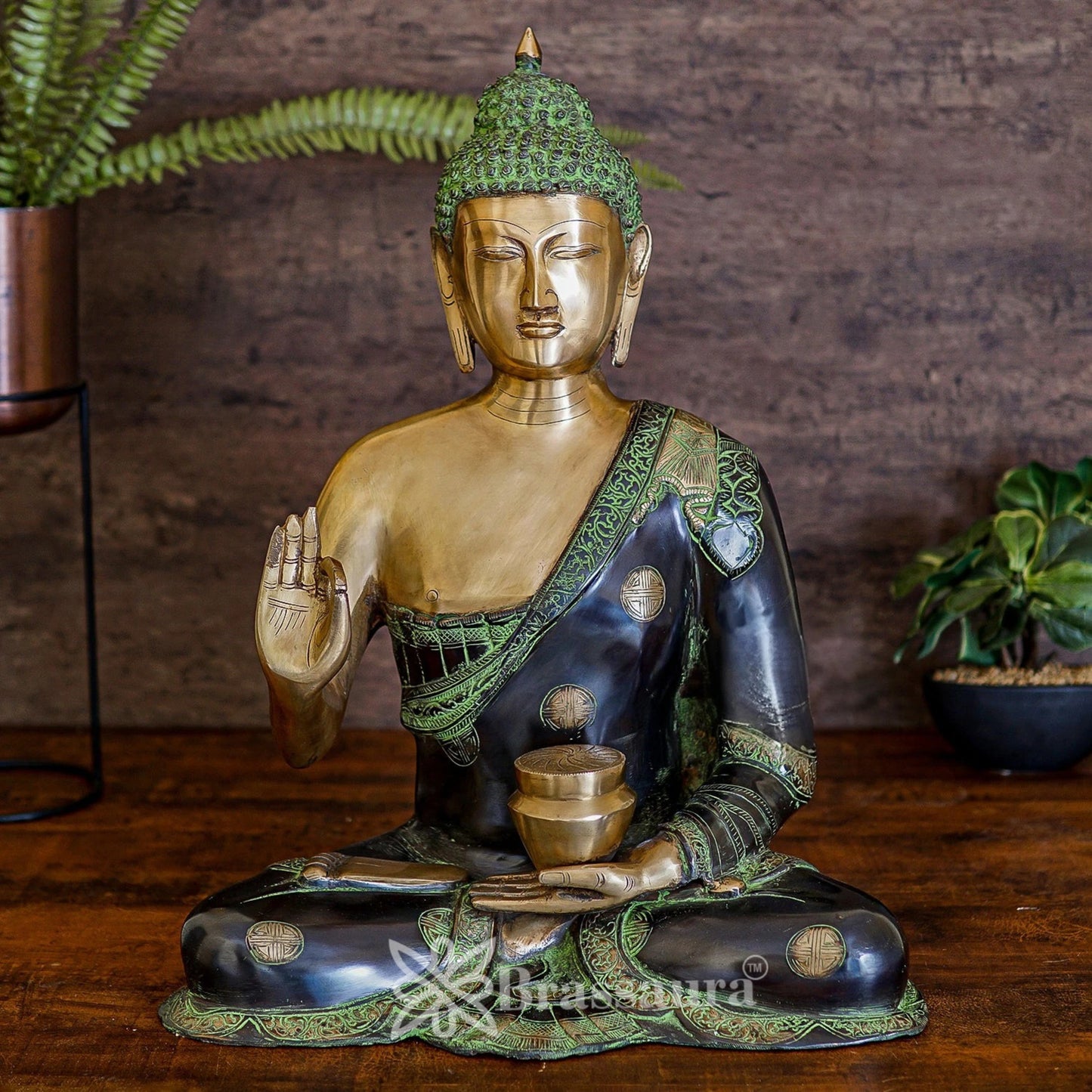 Brass Blessing Buddha Weight 20 kg & Height 23 Inch