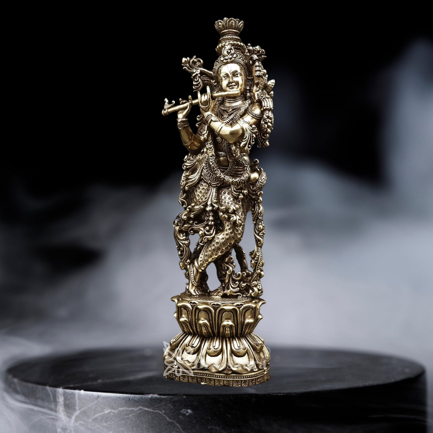Brass Super Fine Murli Dhari Krishna Murti Weight 1.1 Kg And Height 11 Inch