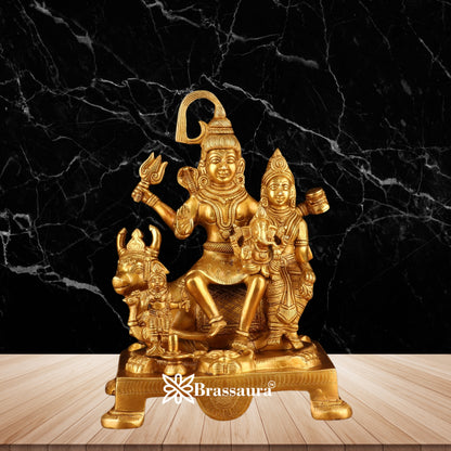 Brass Royal Golden Shiv Family  Weight 3 Kg & Height 8 Inch