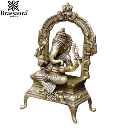 Brass Ring Super fine Ganesha Weight 2.3 Kg & Height 6 Inch