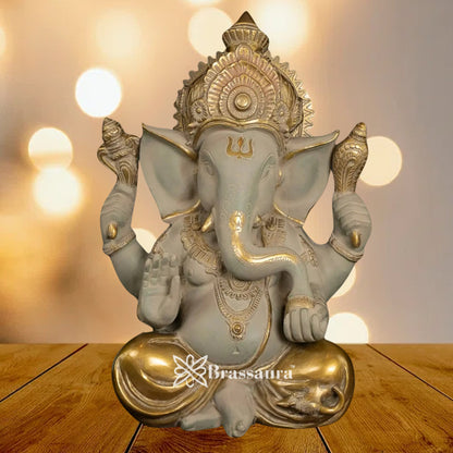 Brass Ganesha Weight 9.3 Kg & Height 12 Inch