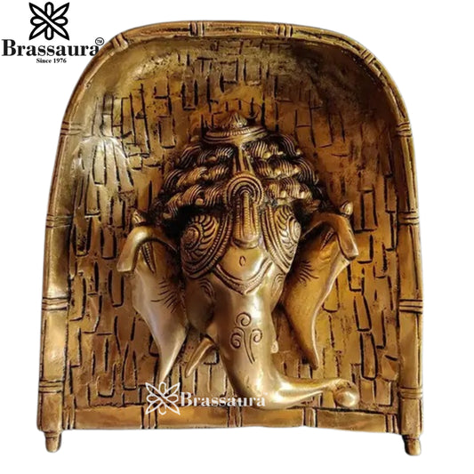 Brass Ganesha Statue Weight 2 Kg And Height 6.5 Inch