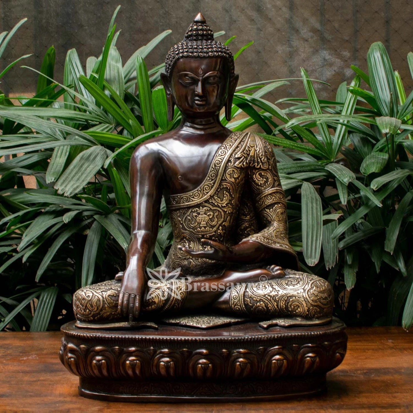 Brass Bhumisprasa Buddha Weight 23 kg & Height 22.5 Inch
