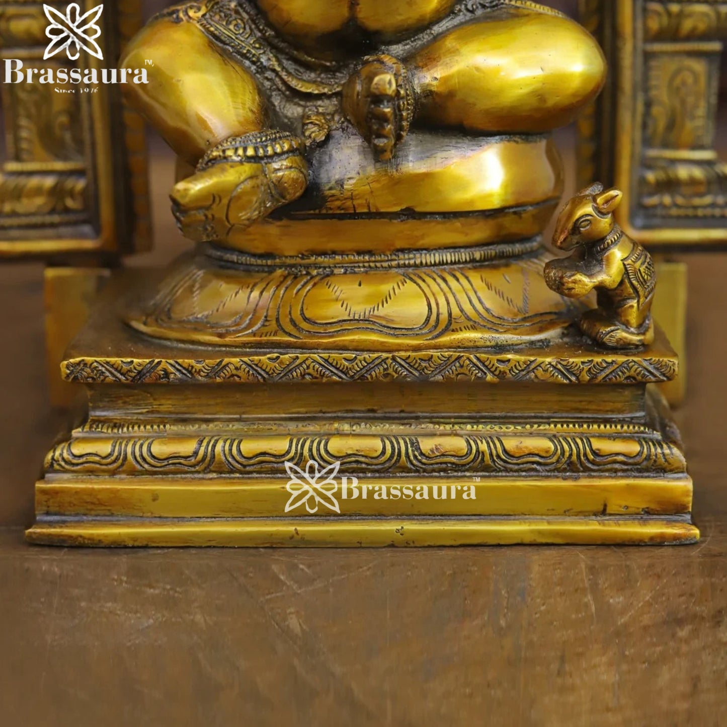 Brass Ring Ganesha Weight 8.58 Kg & Height 15 Inch