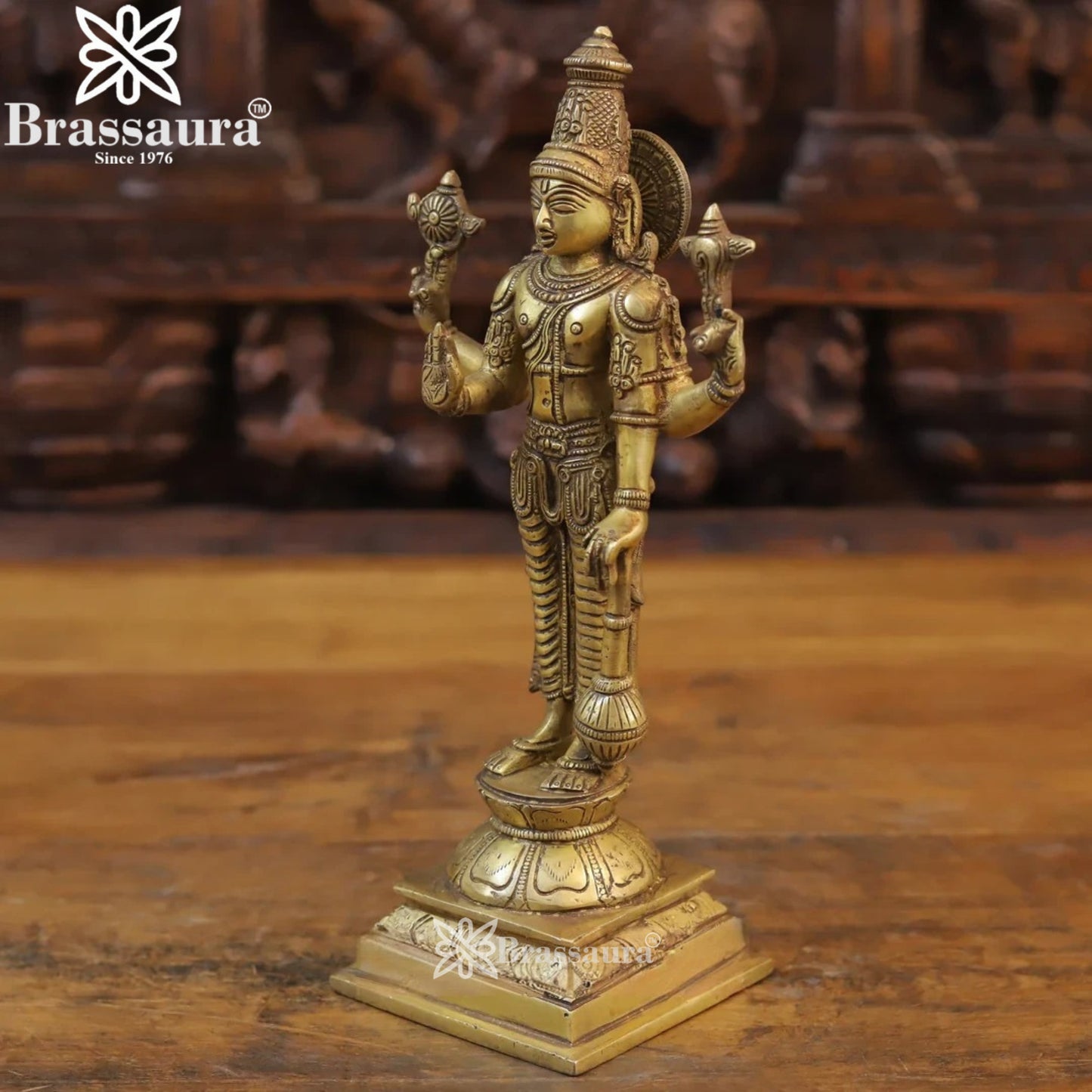 Brass Vishnu Statue Weight 2.48 Kg And Height 12 Inch