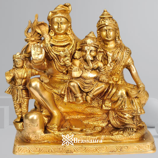 Brass Royal Golden Shiv Family  Weight 4 Kg & Height 8 Inch