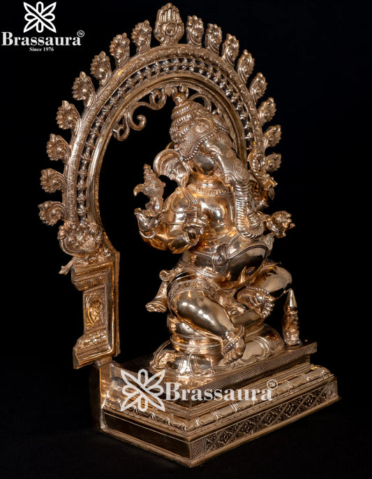 Bronze Ring Ganesha Statue Weight 22 Kg And Height 21 Inch