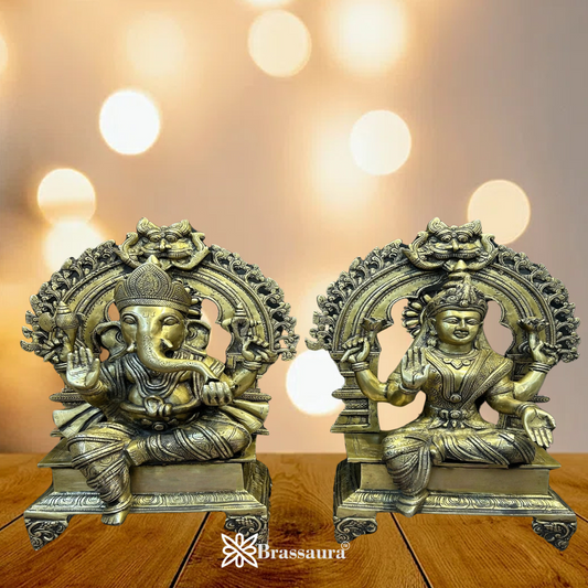 Brass Antique Lakshmi Ganesh Weight 32.1 Kg & Height 19 Inch