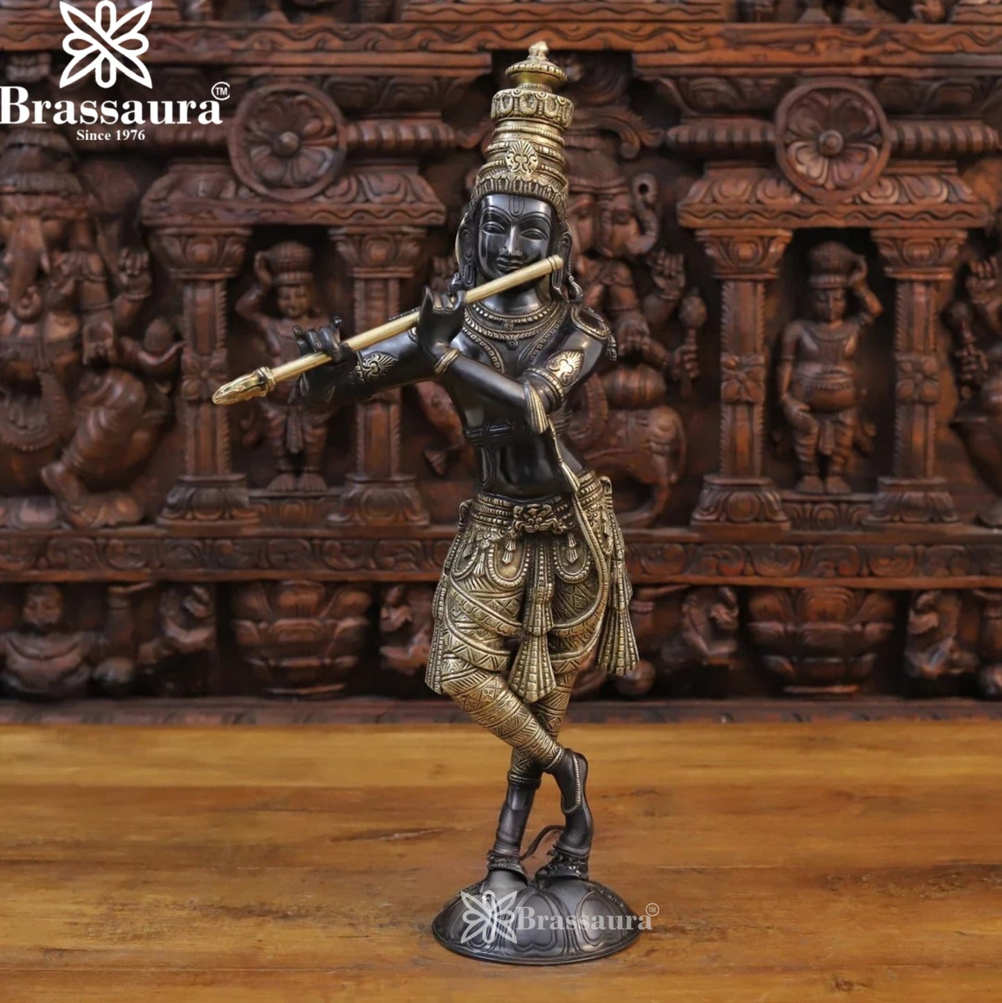 Brass Krishna Murti Weight 9.42 Kg And Height 23 Inch