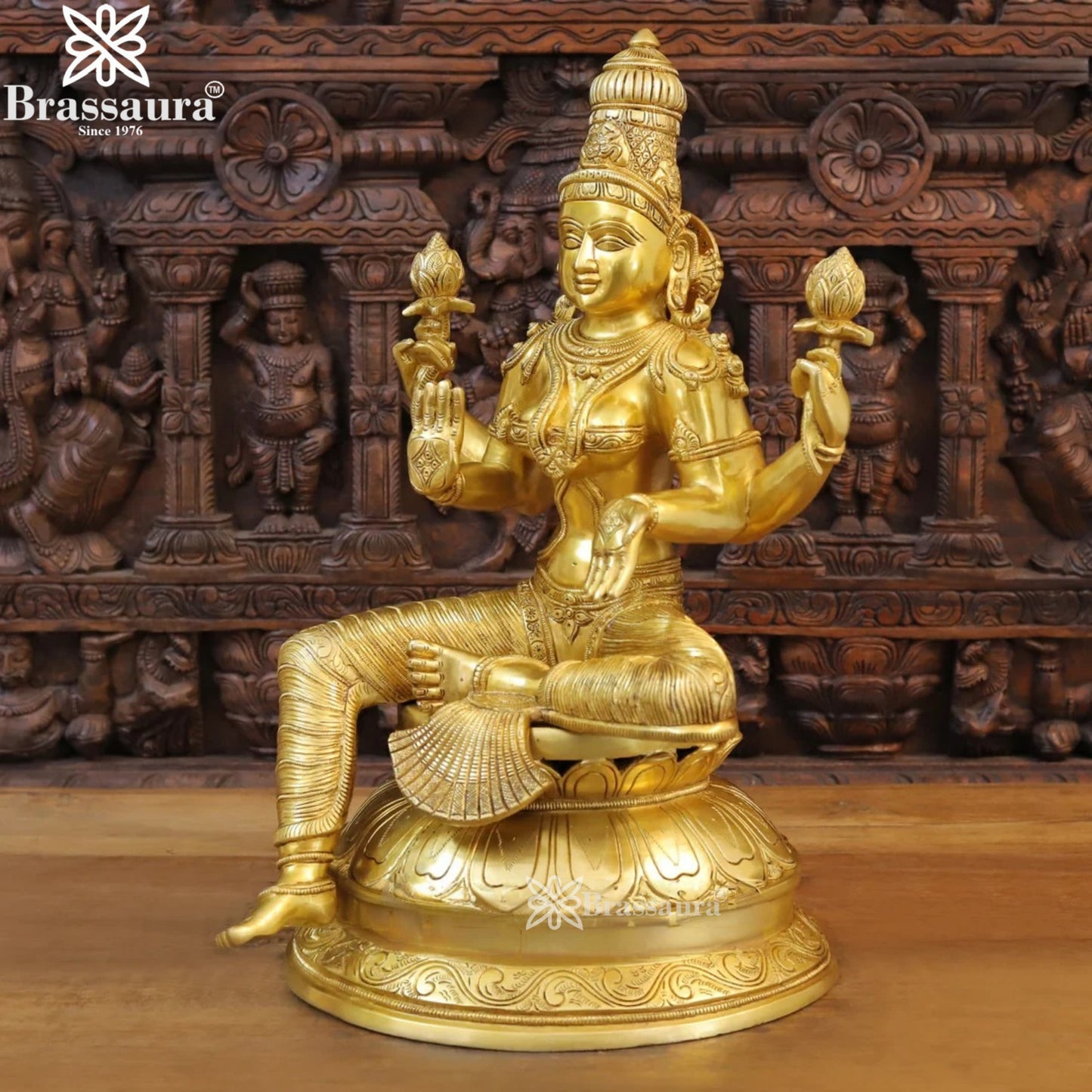 Brassaura™ Elegant Brass Laxmi Murti – Height 23.5 Inches & Weight 28.36 Kgs | Temple & Home Décor
