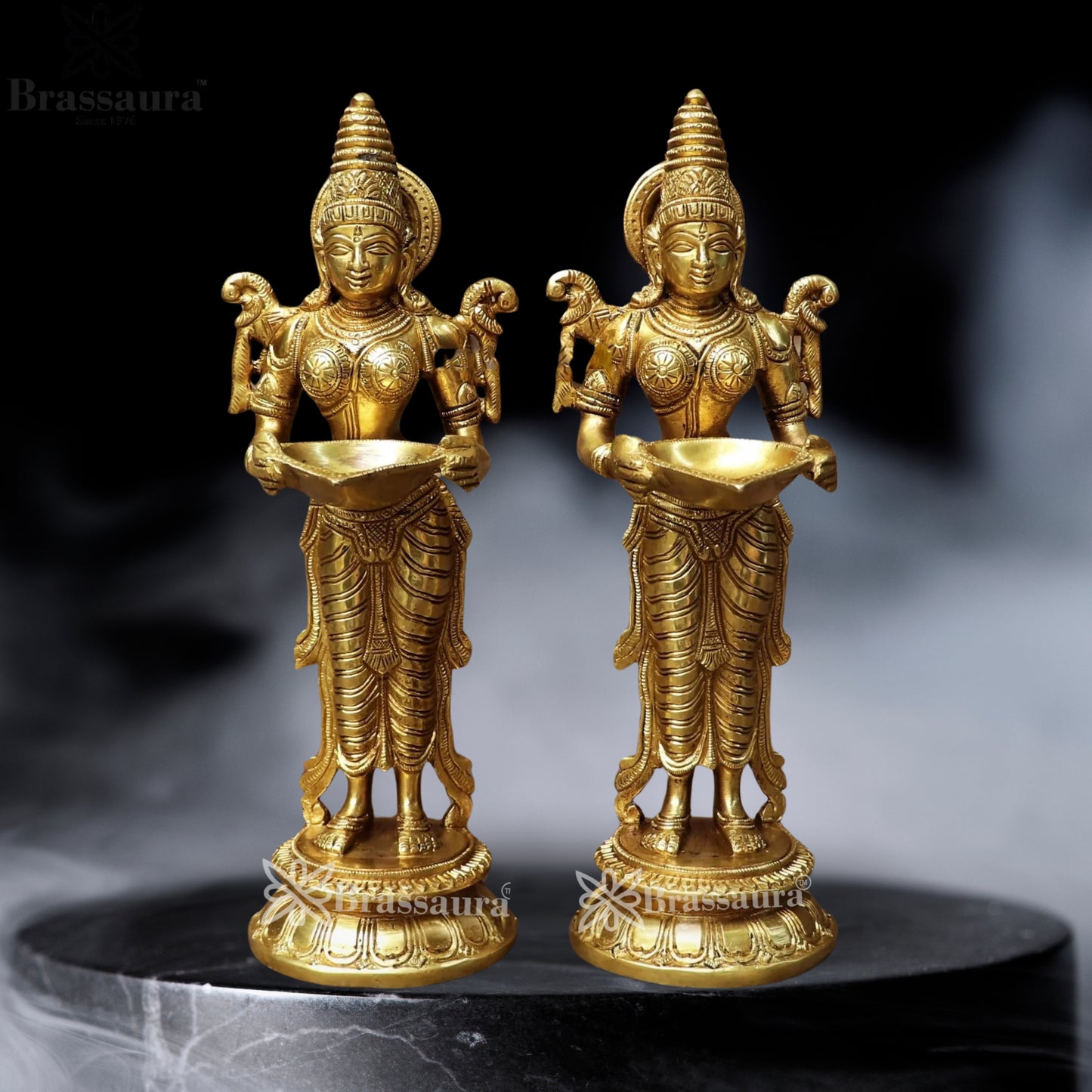 Brassaura™ Brass Deep Laxmi Oil Lamp Diya – Height 11.5 Inches & Weight 5.5 Kgs | Temple & Home Décor