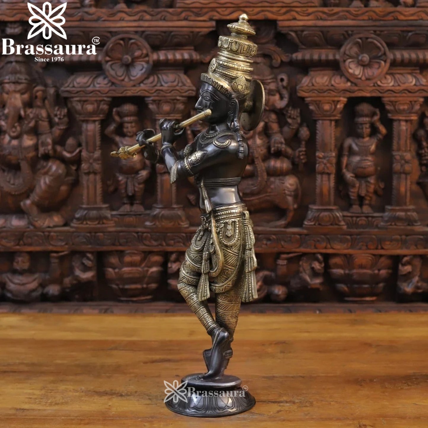 Brass Krishna Murti Weight 9.42 Kg And Height 23 Inch