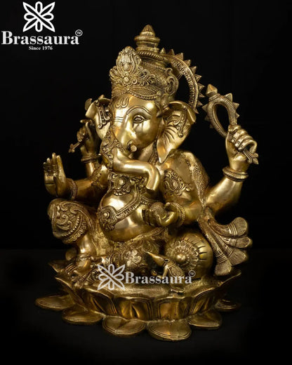Brass Ganesha Statue Weight 29.5 Kg And Height 21 Inch