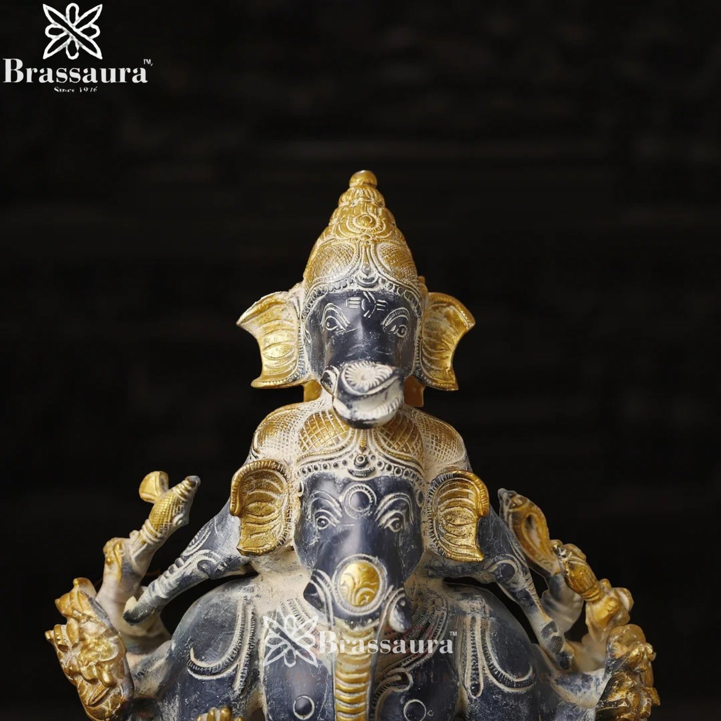 Brass Ganesha Weight 24.7 Kg & Height 24 Inch
