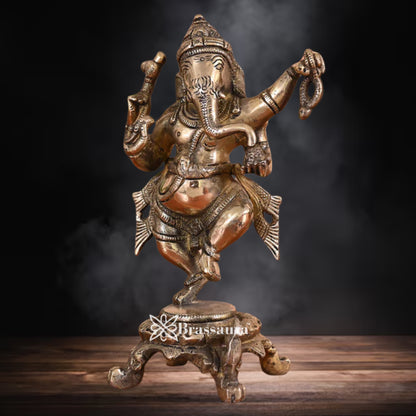 Brass Ganesha Statue Weight 1.61 Kg & Height 8 Inch