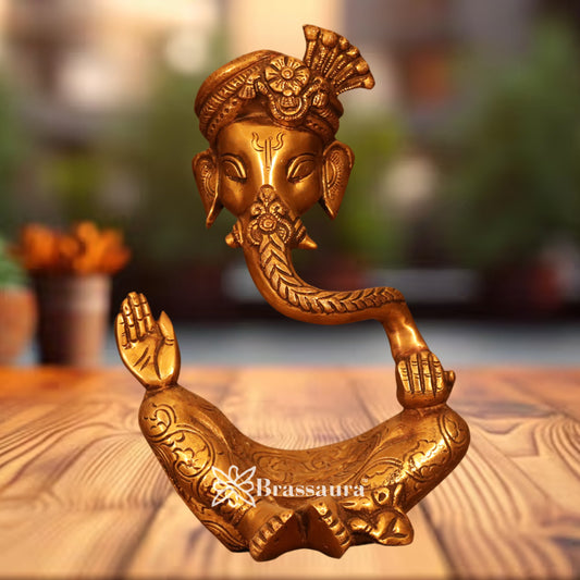 Brass Modern Ganesha Weight 2.9 Kg & Height 11 Inch