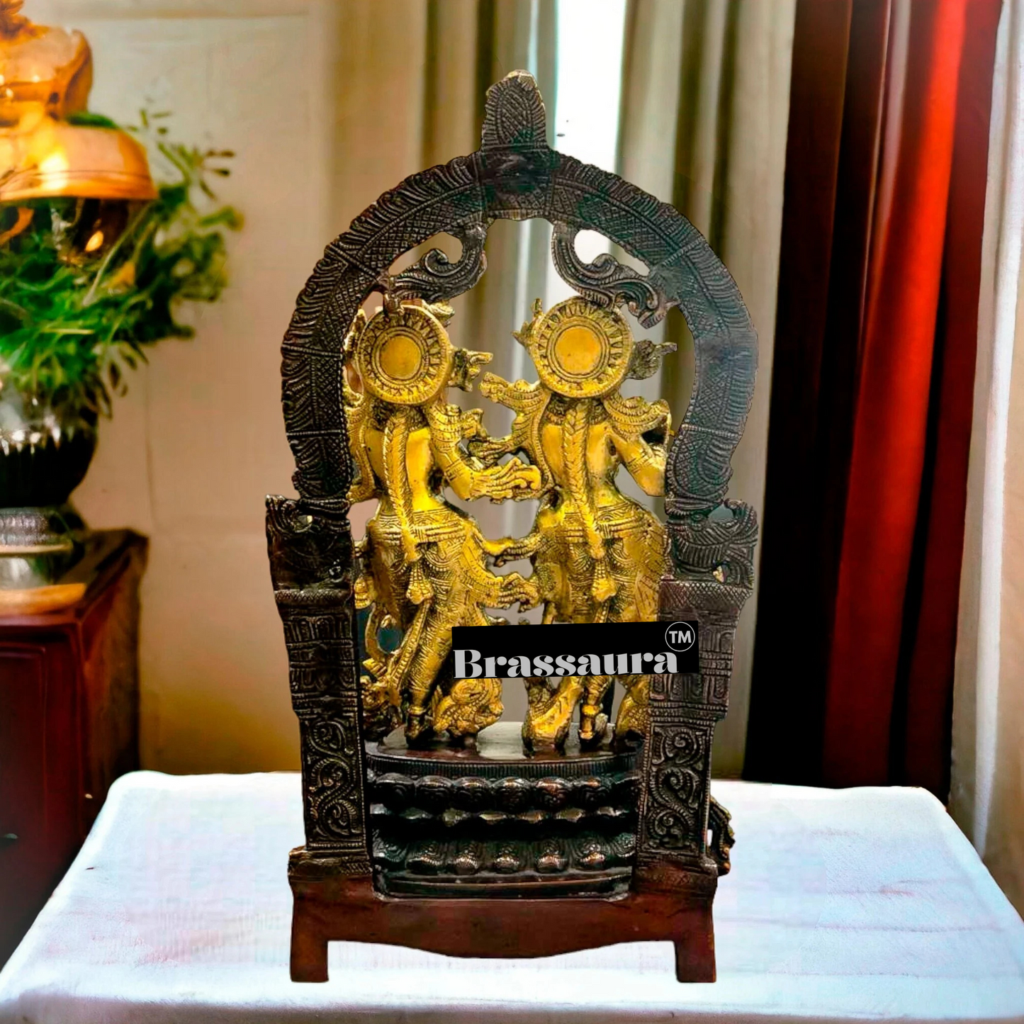 Brassaura™ Brass Radha-Krishna Idol – Height 17.5 Inches & Weight 10 Kgs | Spiritual Home Décor