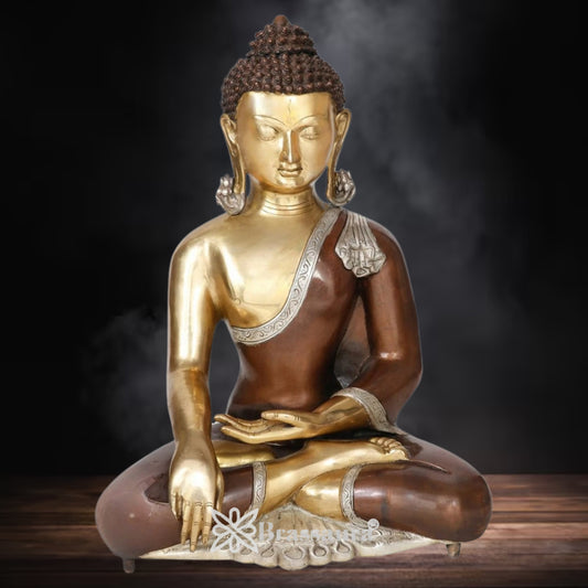 Brass Bhumisprasa Buddha Weight 10.5 kg & Height 16 Inch