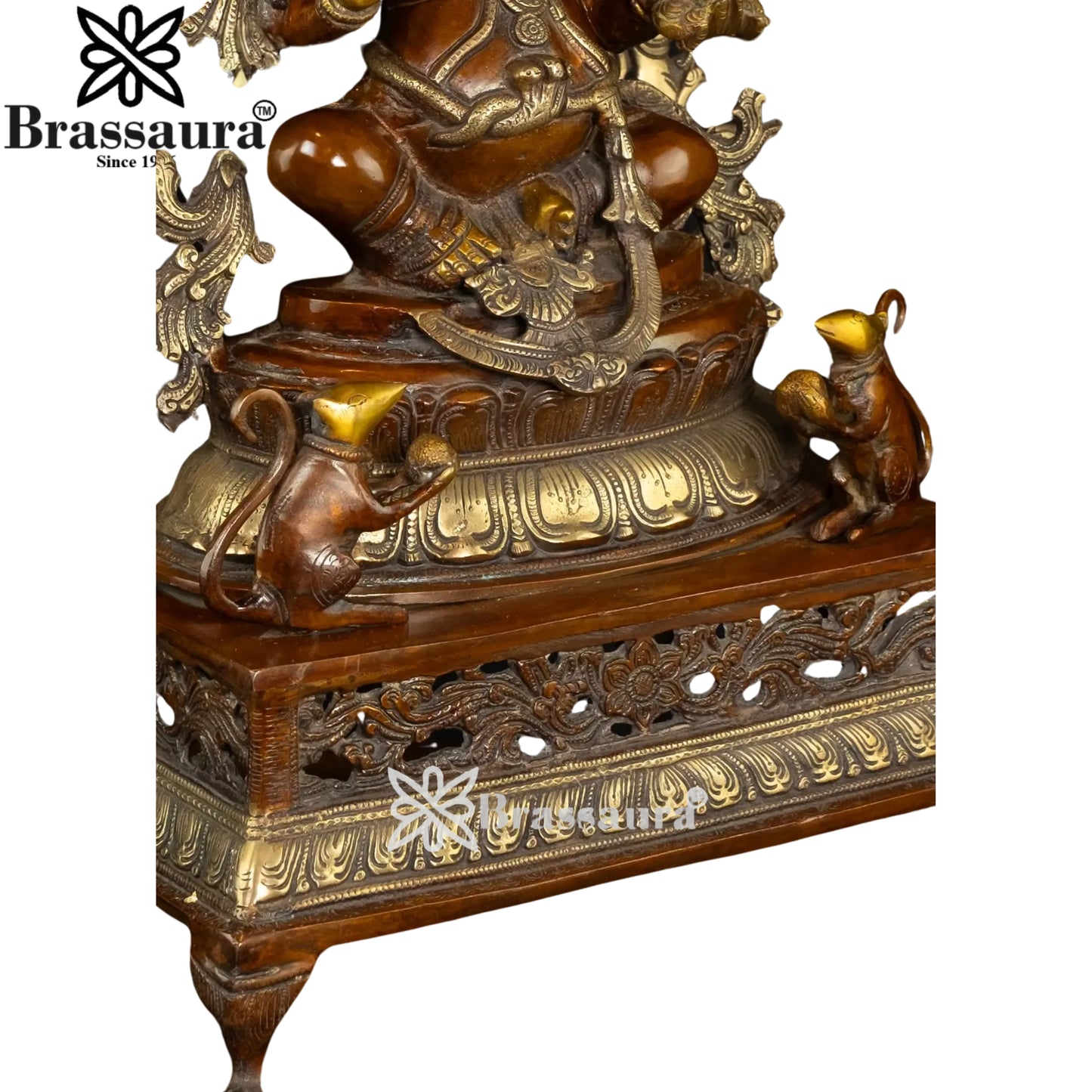 Brass Ganesha Statue Weight 25 Kg And Height 27.5 Inch