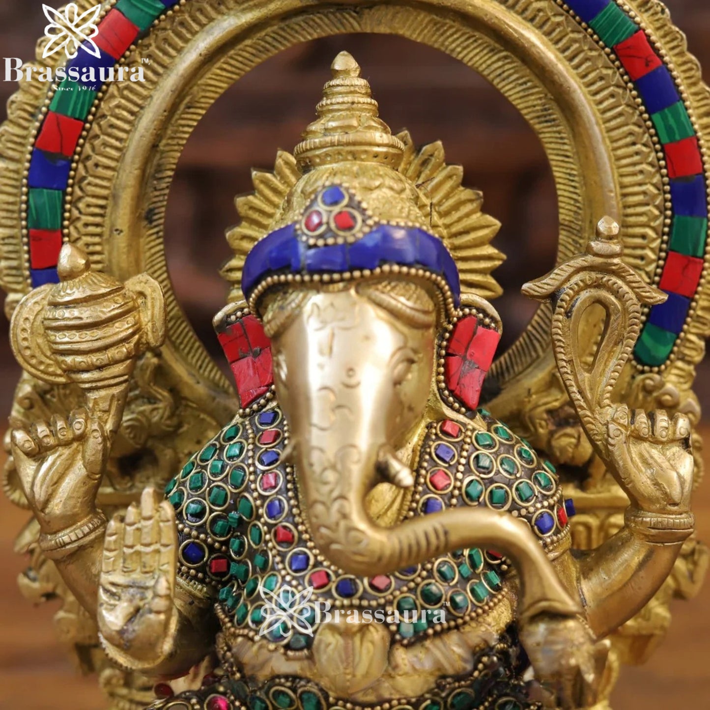 Brass Gem Stone Work Ring Ganesha Weight 4.32 Kg & Height 12 Inch