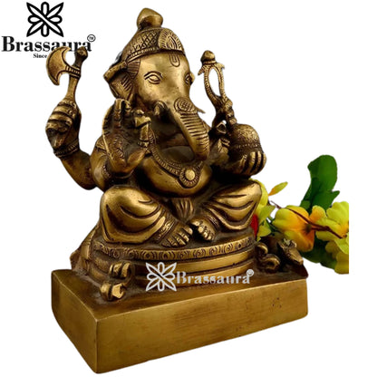 Brass Ganesha Statue Weight .43 Kg And Height 3 Inch