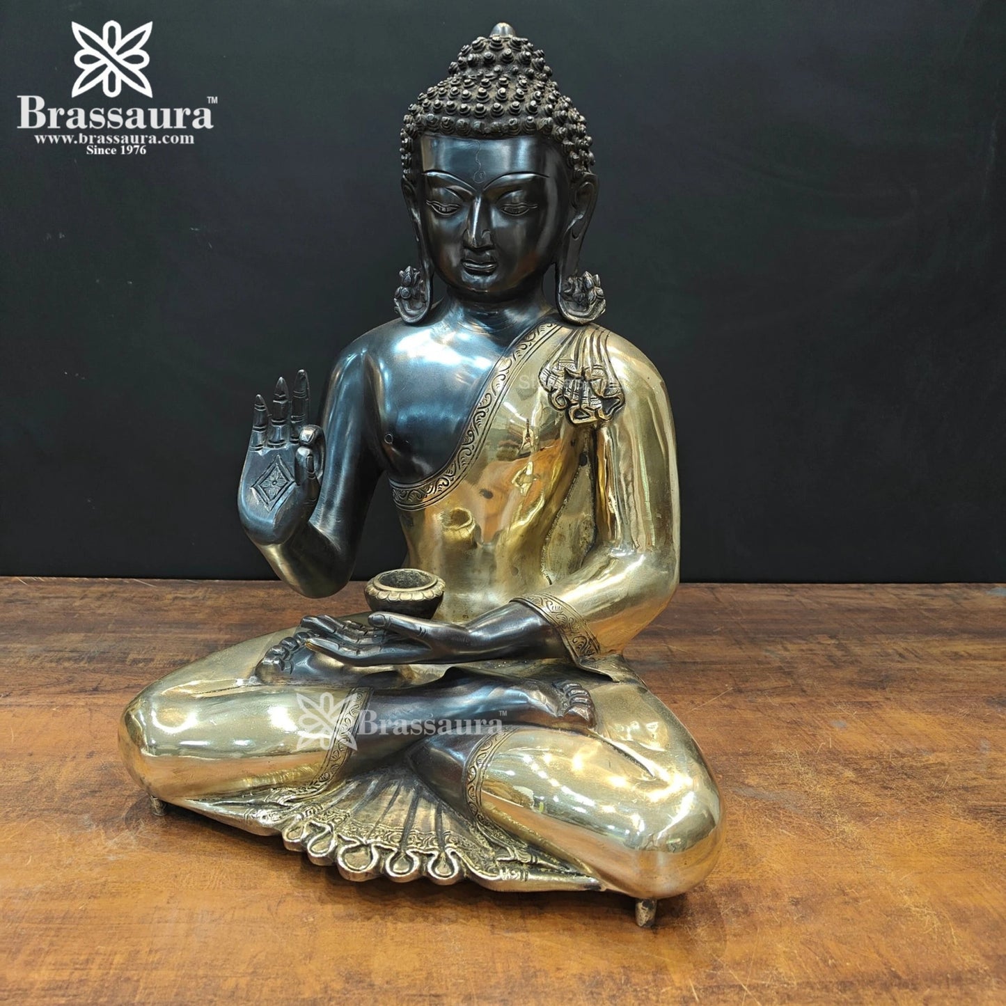 Brass Blessing Multicolored Buddha Weight 17 kg & Height 19 Inch