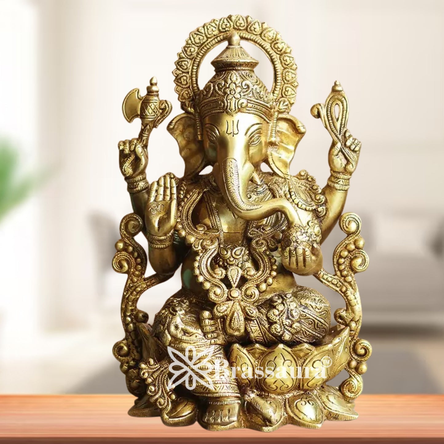 Brass Jewellery Ganesha Statue Weight 7.5 Kg And Height 13 Inch