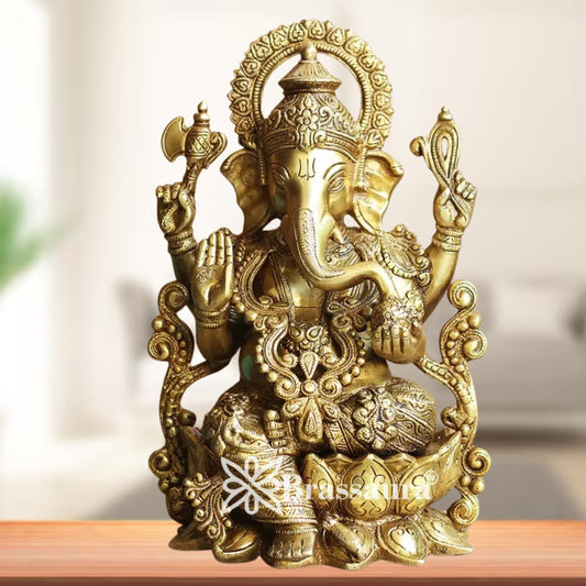 Brass Jewellery Ganesha Statue Weight 7.5 Kg And Height 13 Inch