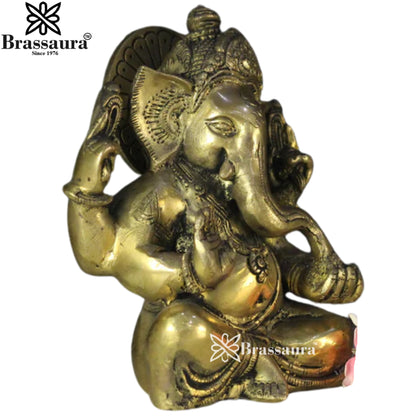 Brass Ganesha Statue Weight 2 Kg And Height 7 Inch