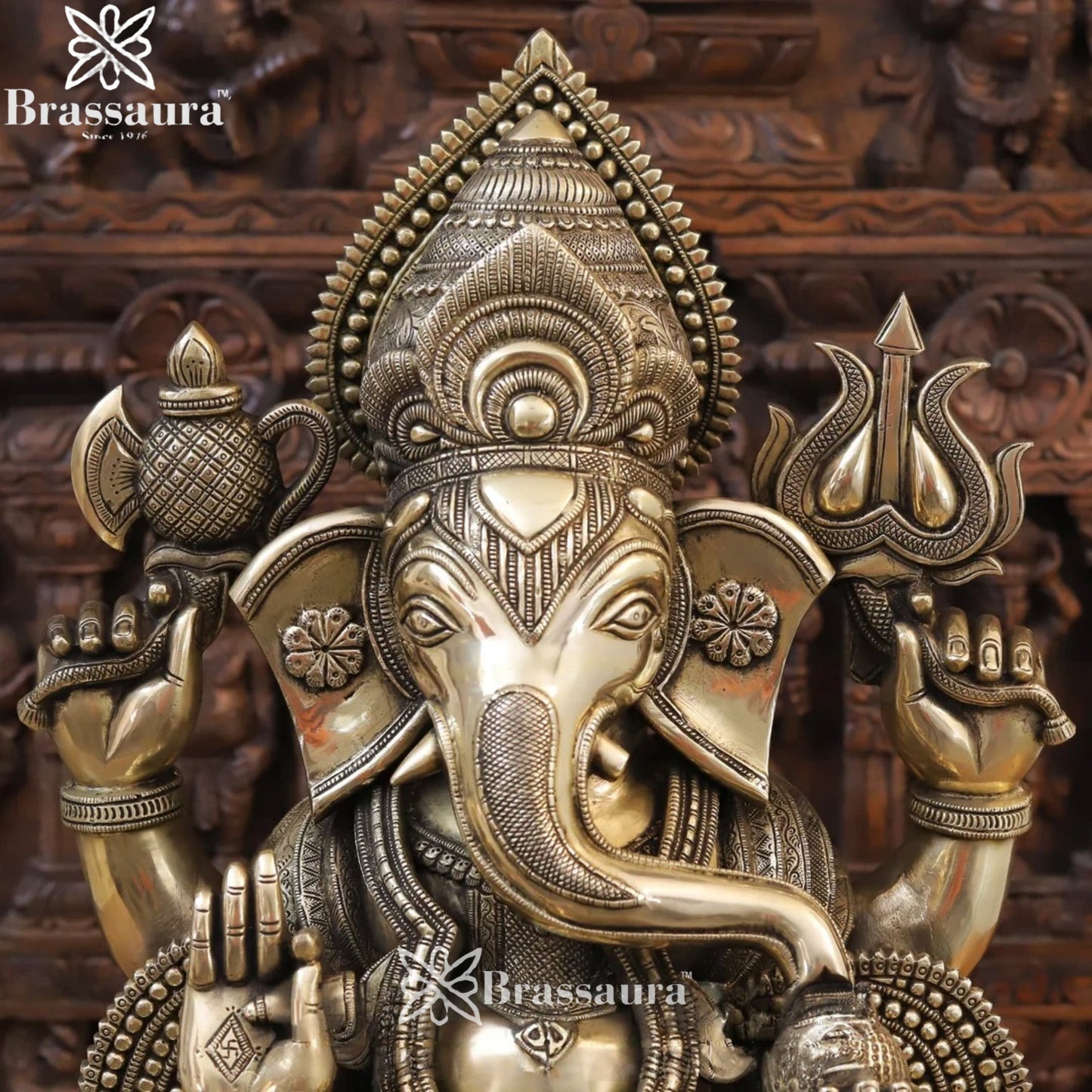 Brass Jewellery Ganesha Weight 39.5 Kg & Height 27 Inch