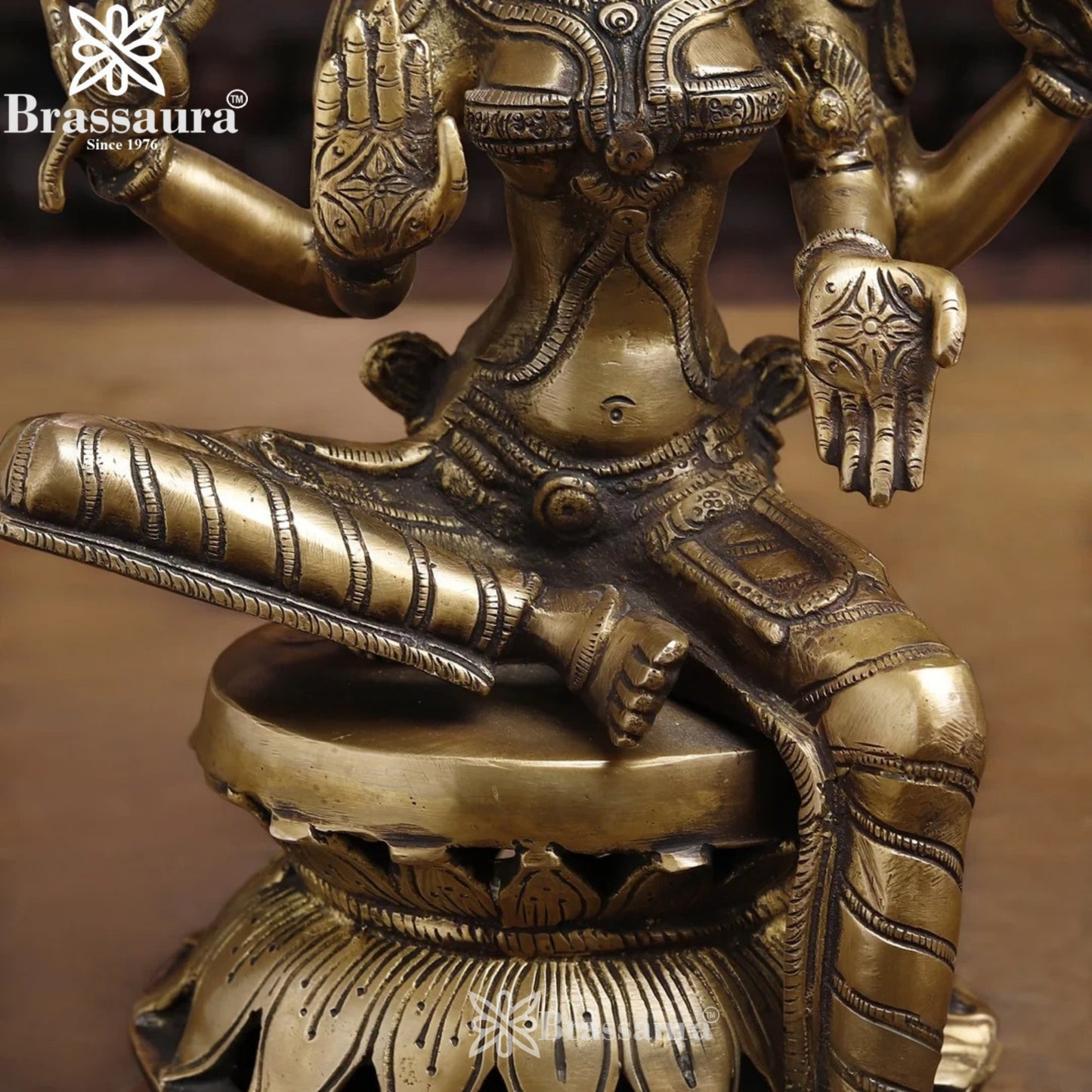 Brassaura™ Classic Brass Laxmi Statue – Height 12 Inches & Weight 4.3 Kgs | Puja Room Idol
