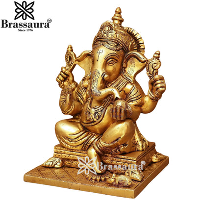 Brass Ganesha Statue Weight 6 Kg And Height 10 Inch