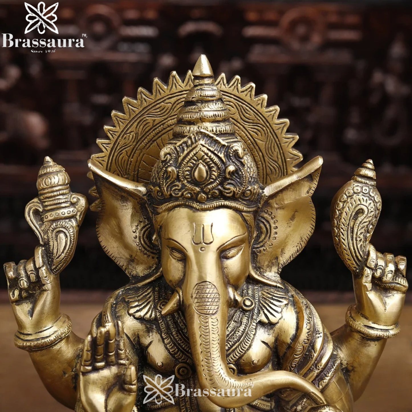 Brass Ganesha Weight 8.2 Kg & Height 11.5 Inch
