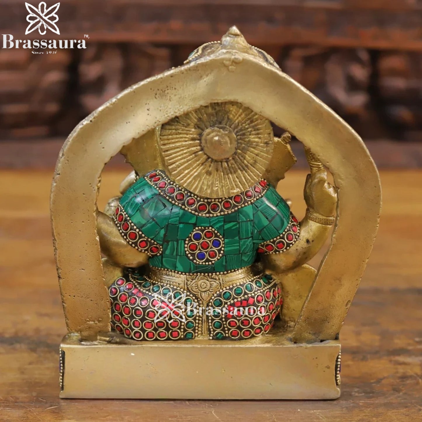 Brass Gem Stone Work Ring Ganesha Weight 3.8 Kg & Height 8.5 Inch